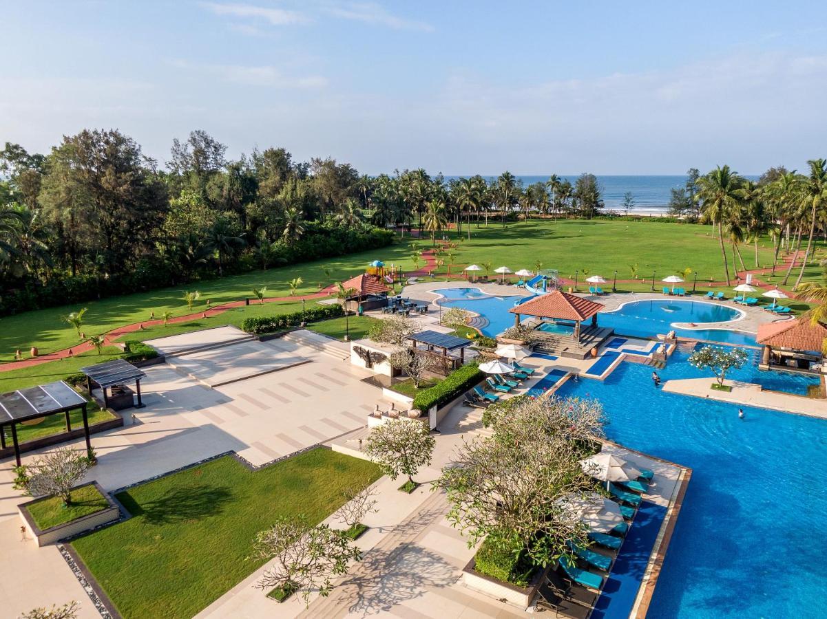Kenilworth Resort & Spa, Goa Utorda Exteriör bild