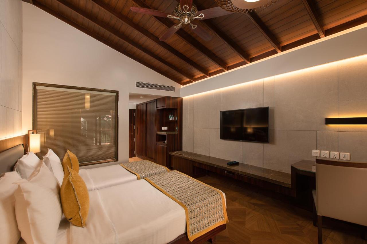 Kenilworth Resort & Spa, Goa Utorda Exteriör bild
